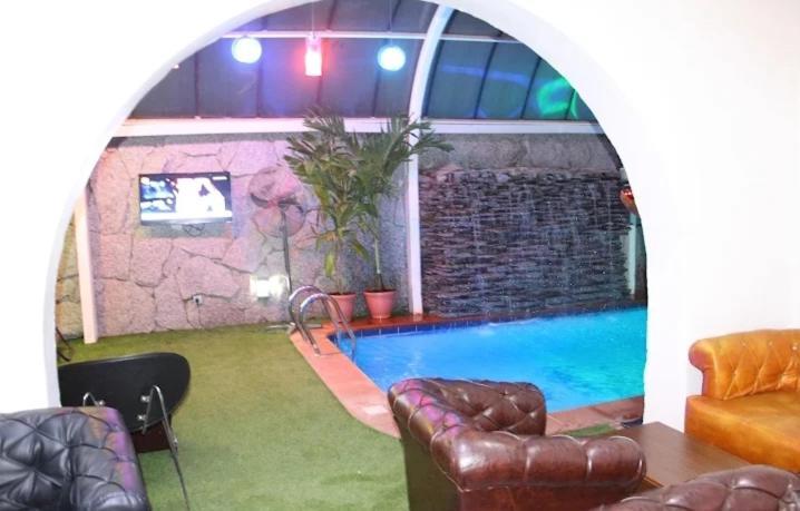 E-Suites Hotel, Abuja Ngoại thất bức ảnh
