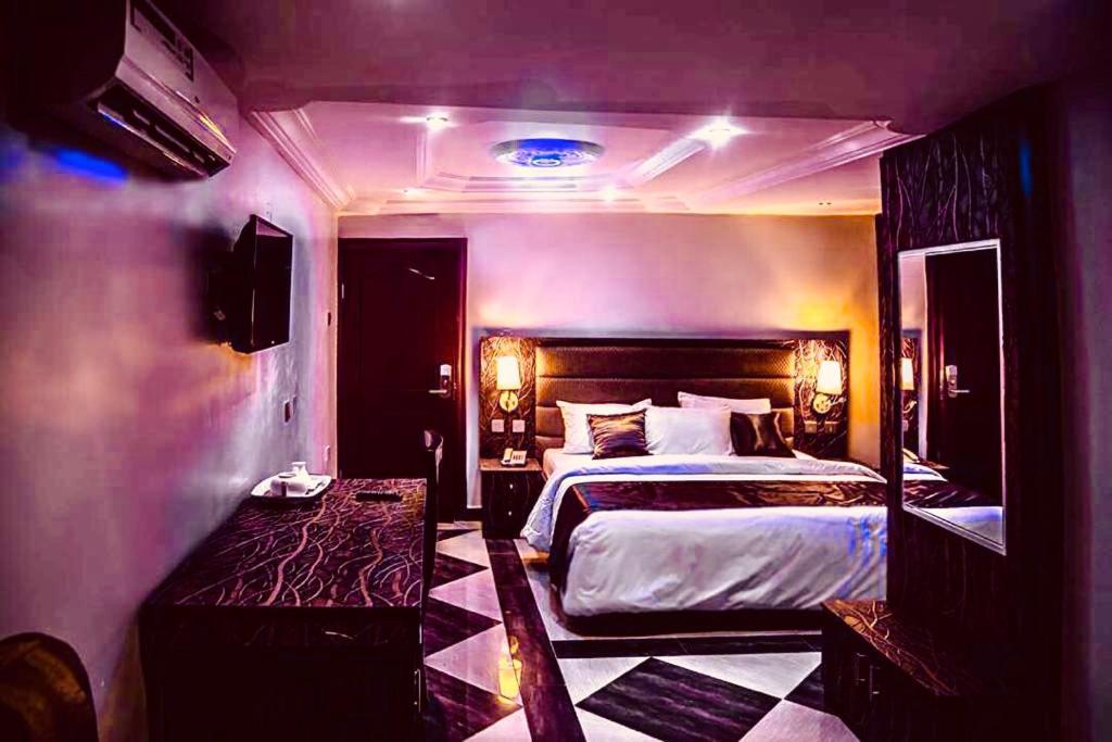 E-Suites Hotel, Abuja Ngoại thất bức ảnh