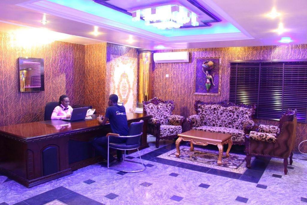 E-Suites Hotel, Abuja Ngoại thất bức ảnh