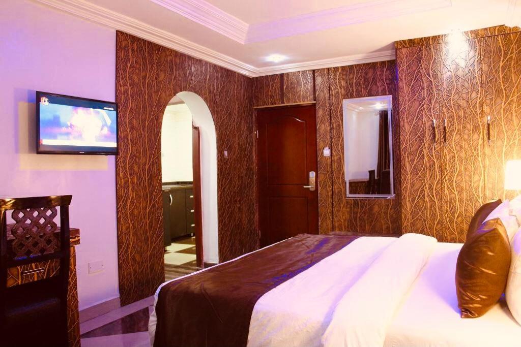 E-Suites Hotel, Abuja Ngoại thất bức ảnh